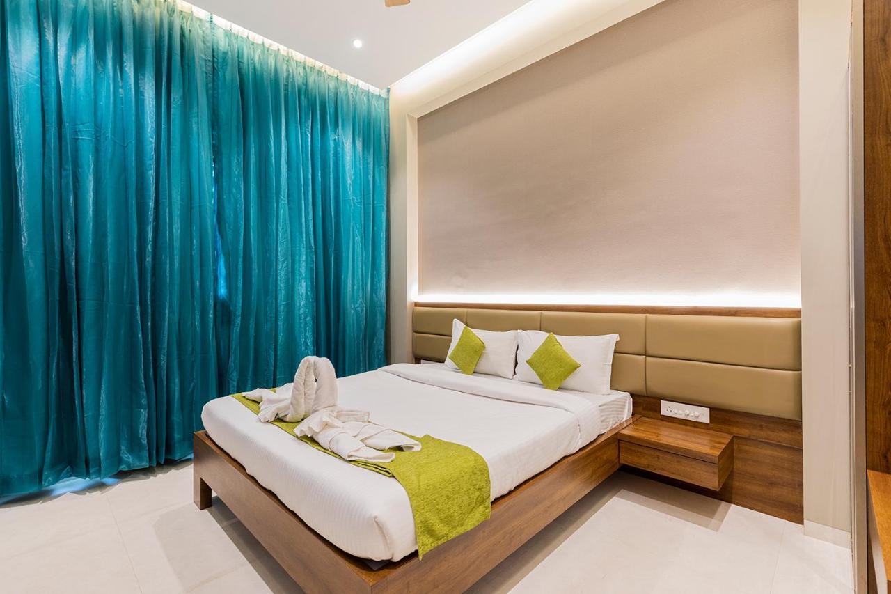 Hotel Seven Oaks Navi Mumbai Zewnętrze zdjęcie